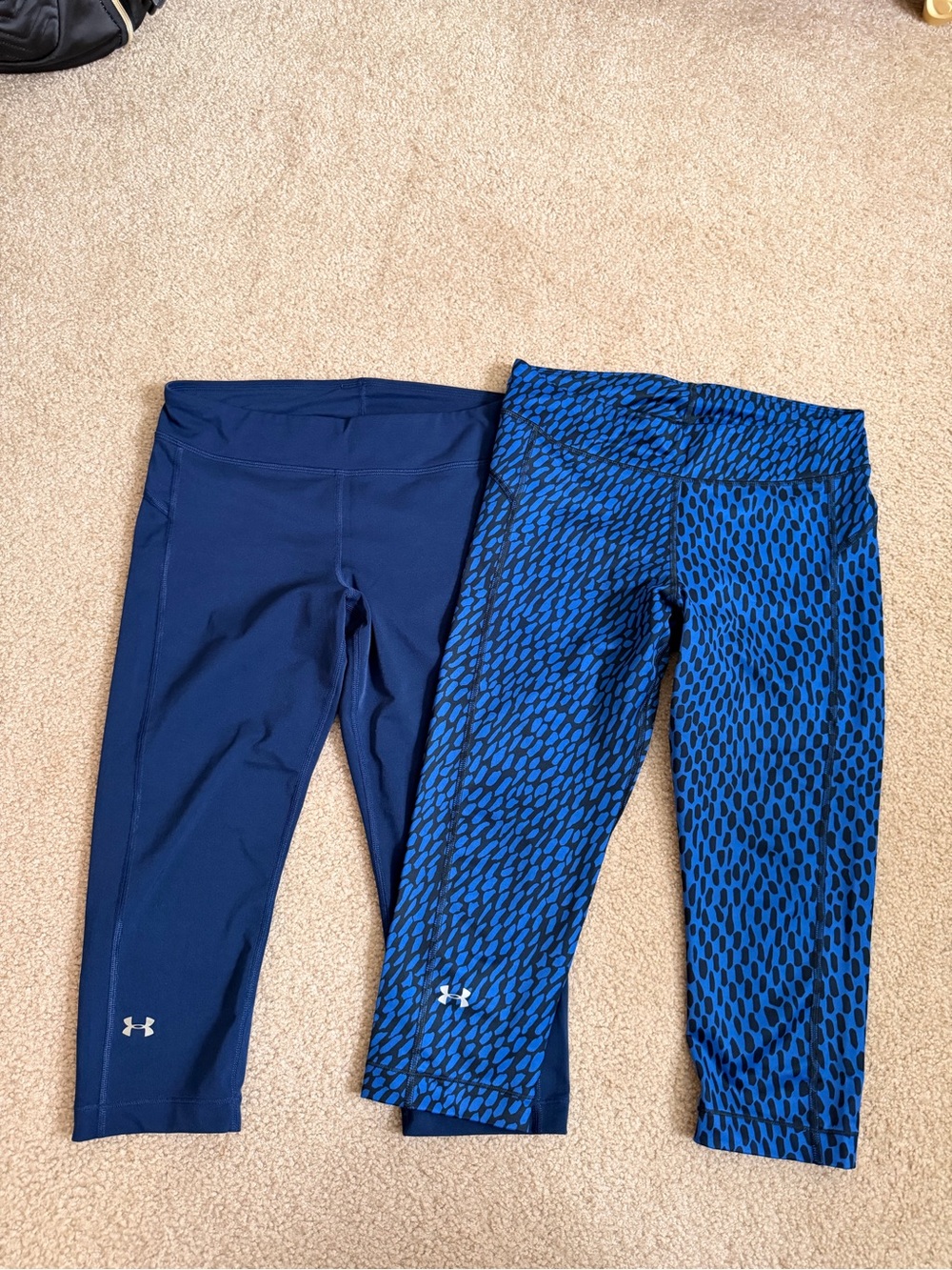Under Armour women Blue Capri Leggings - Solid and Patterned